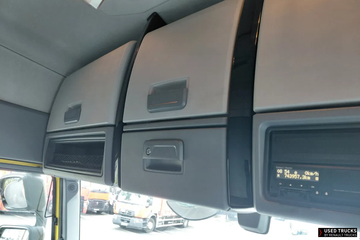 Renault Trucks T 440