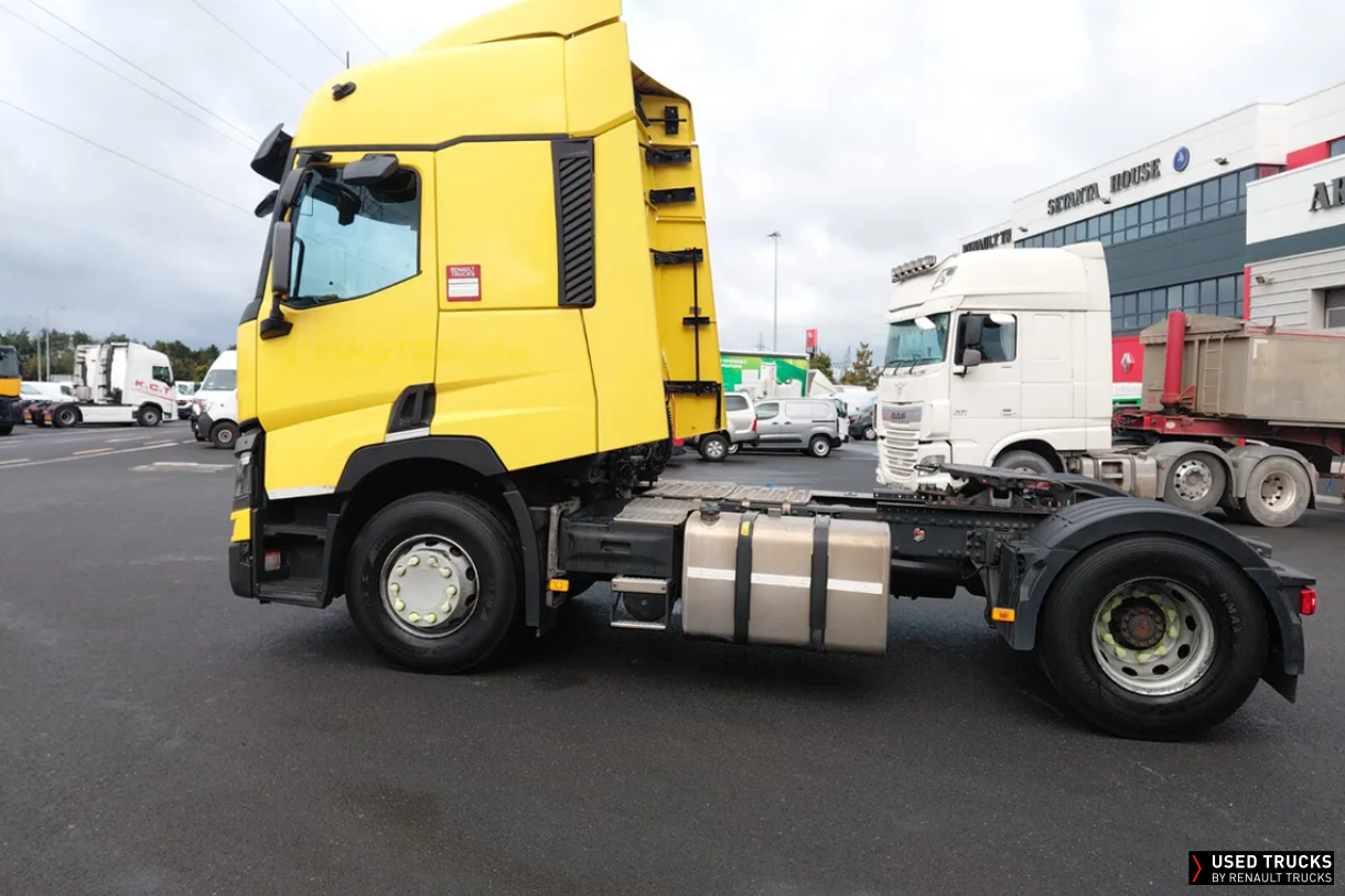 Renault Trucks T 440