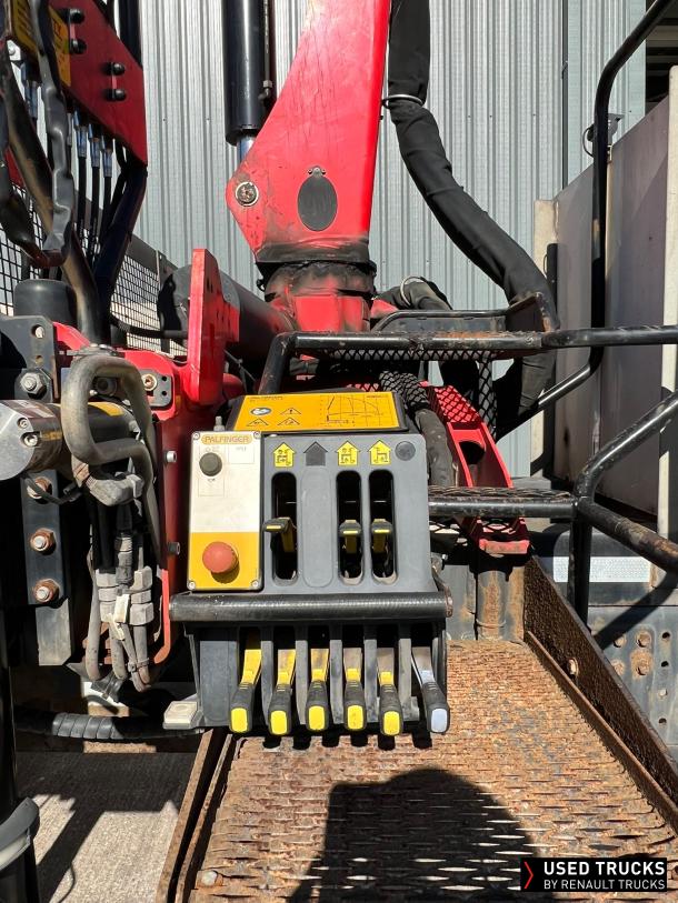 Renault Trucks D Wide 320