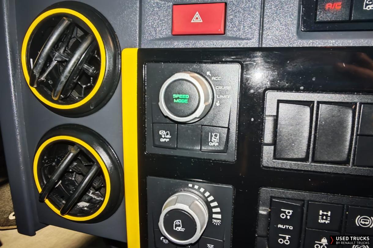 Renault Trucks T High 520