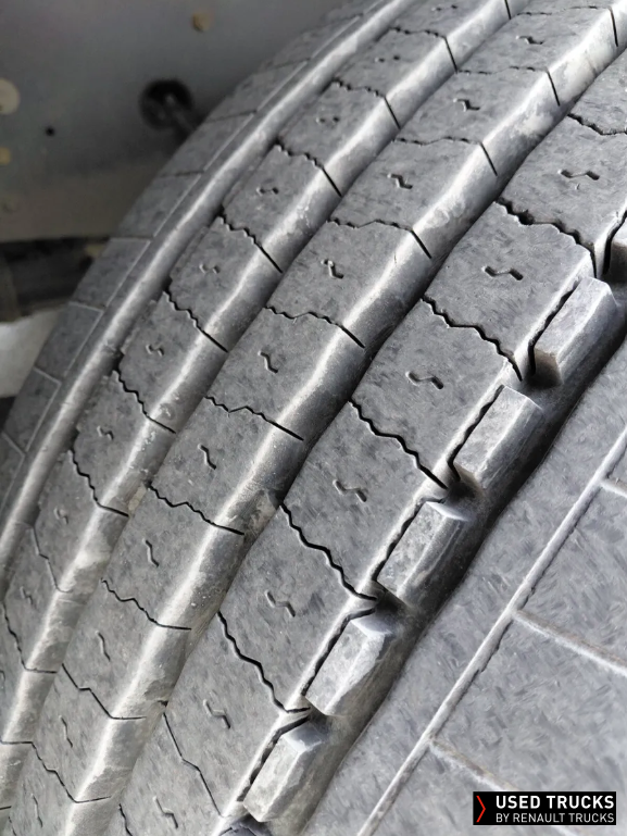 Renault Trucks D Wide 250