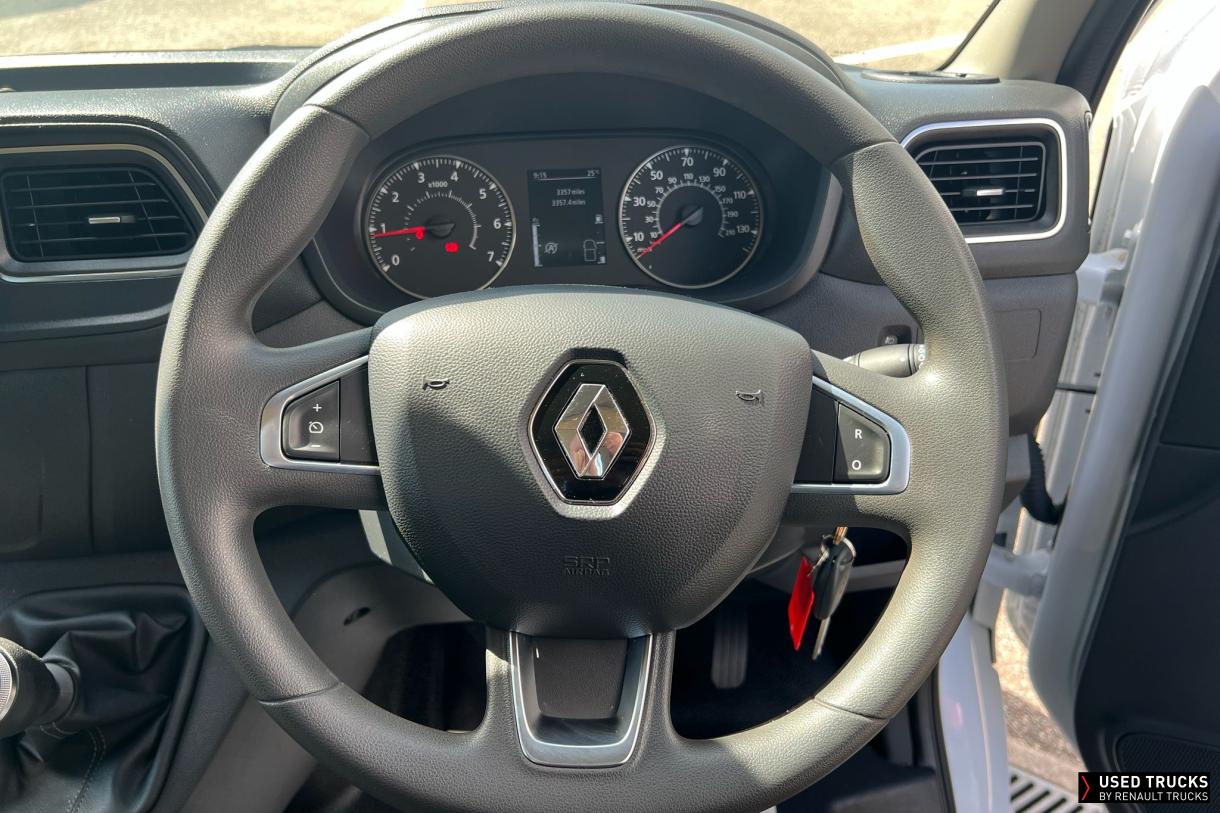 Renault Trucks Master 145