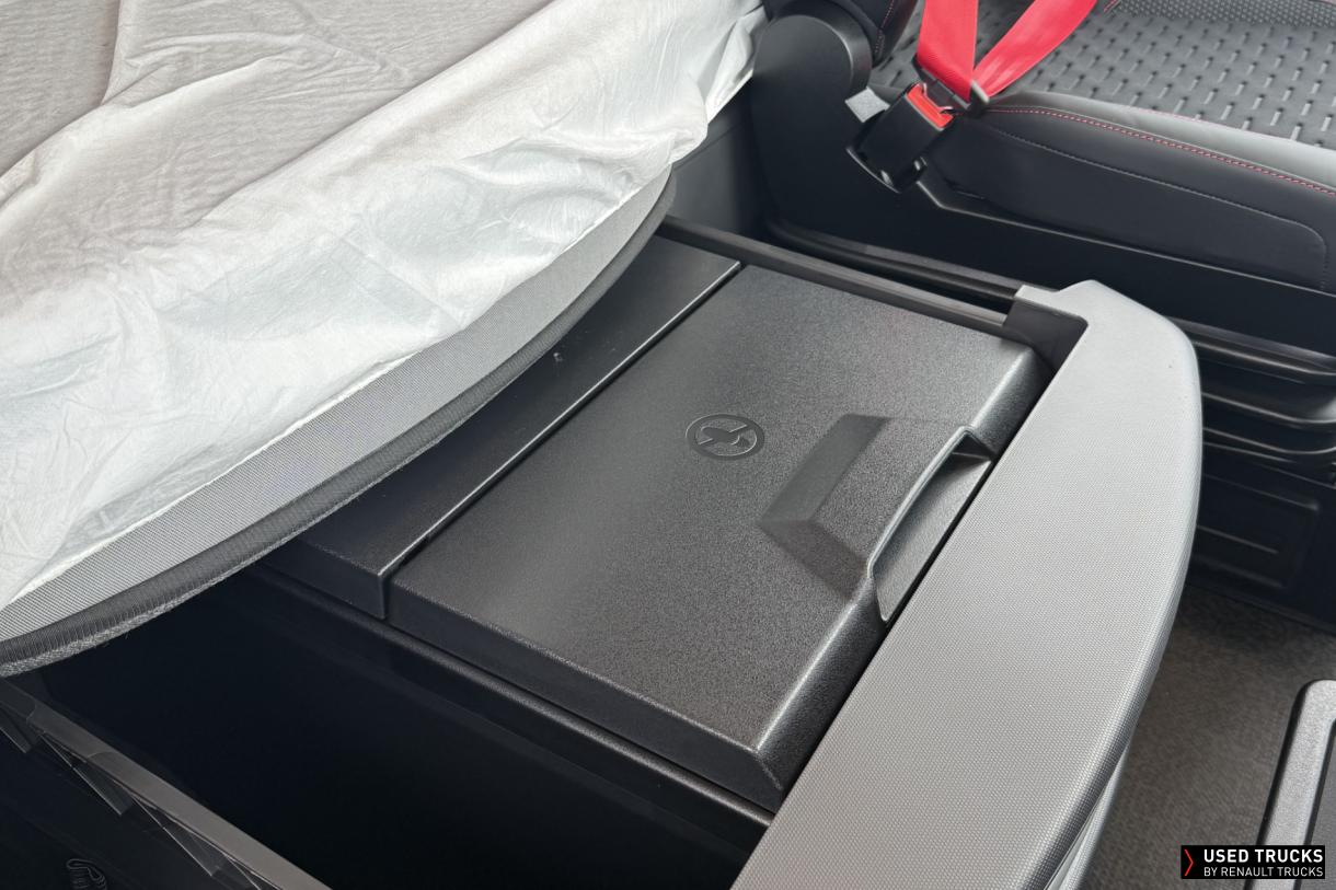 Renault Trucks T High 440