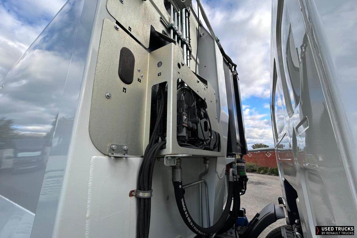 Renault Trucks D Wide Z.E. 