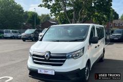 Renault Trucks Trafic
                                          130