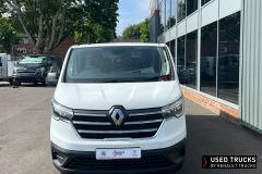 Renault Trucks Trafic
                                          130