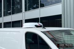Renault Trucks Trafic
                                          130